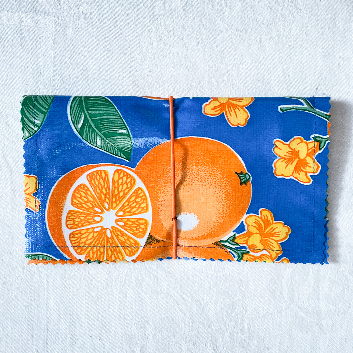 Checkbook-style Wallet
