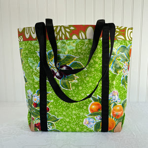 Market bag in green floral oilcloth