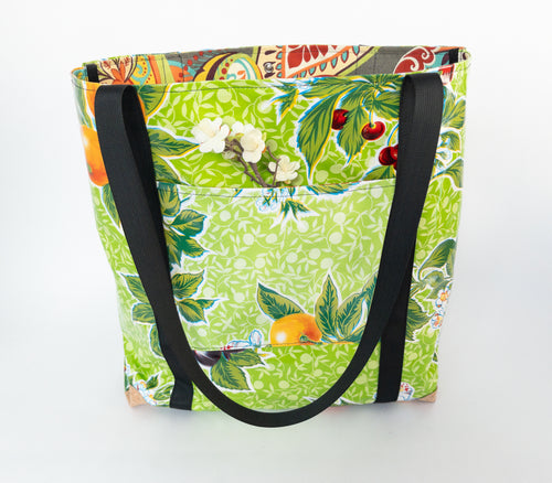 Oilcloth Market Tote / Green floral