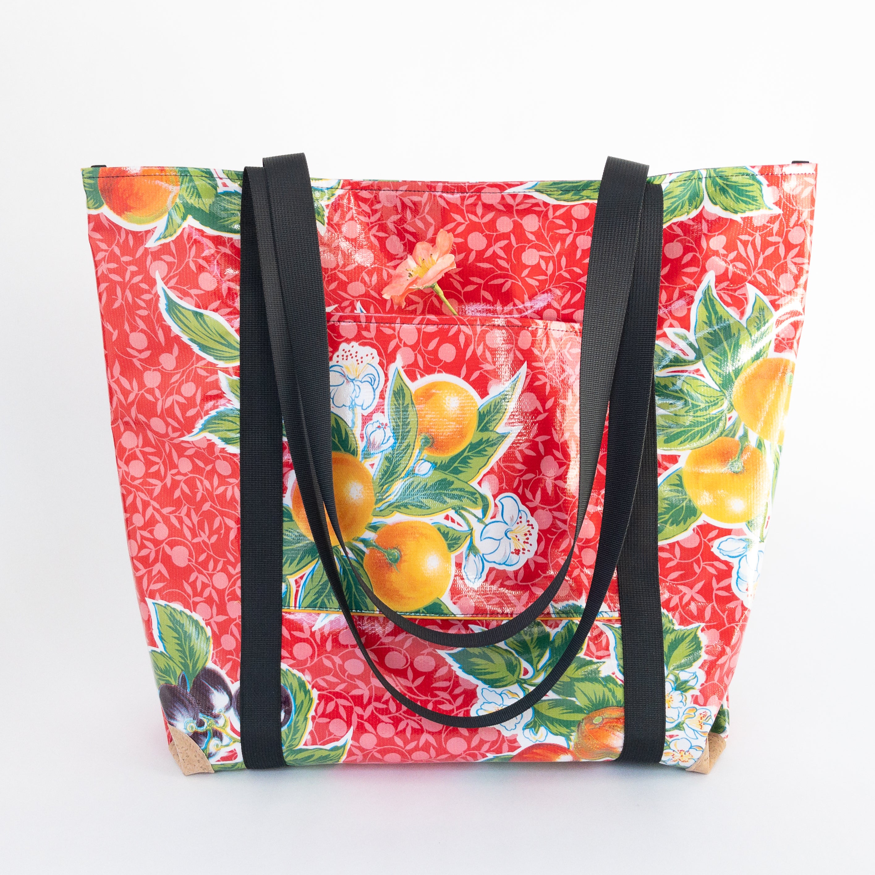 Oilcloth Market Tote / Red Floral