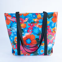 Oilcloth Market Tote / Blue Tropical