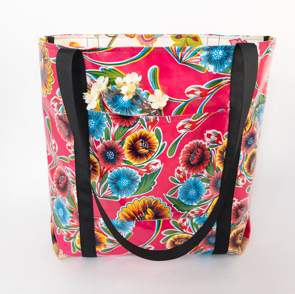 Oilcloth Market Tote / Fuchsia
