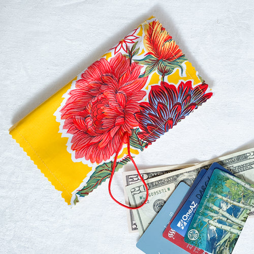 Checkbook-style Wallet