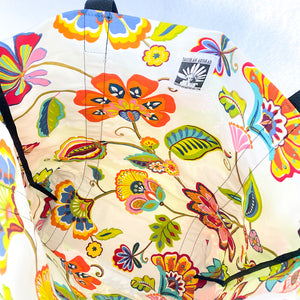 Mulitcolor floral lining of market bag