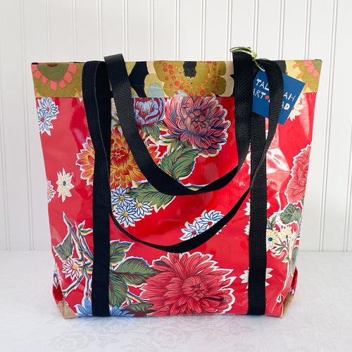 Oilcloth Market Tote / Red