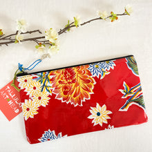 Load image into Gallery viewer, Small oilcloth pouch with color variations

